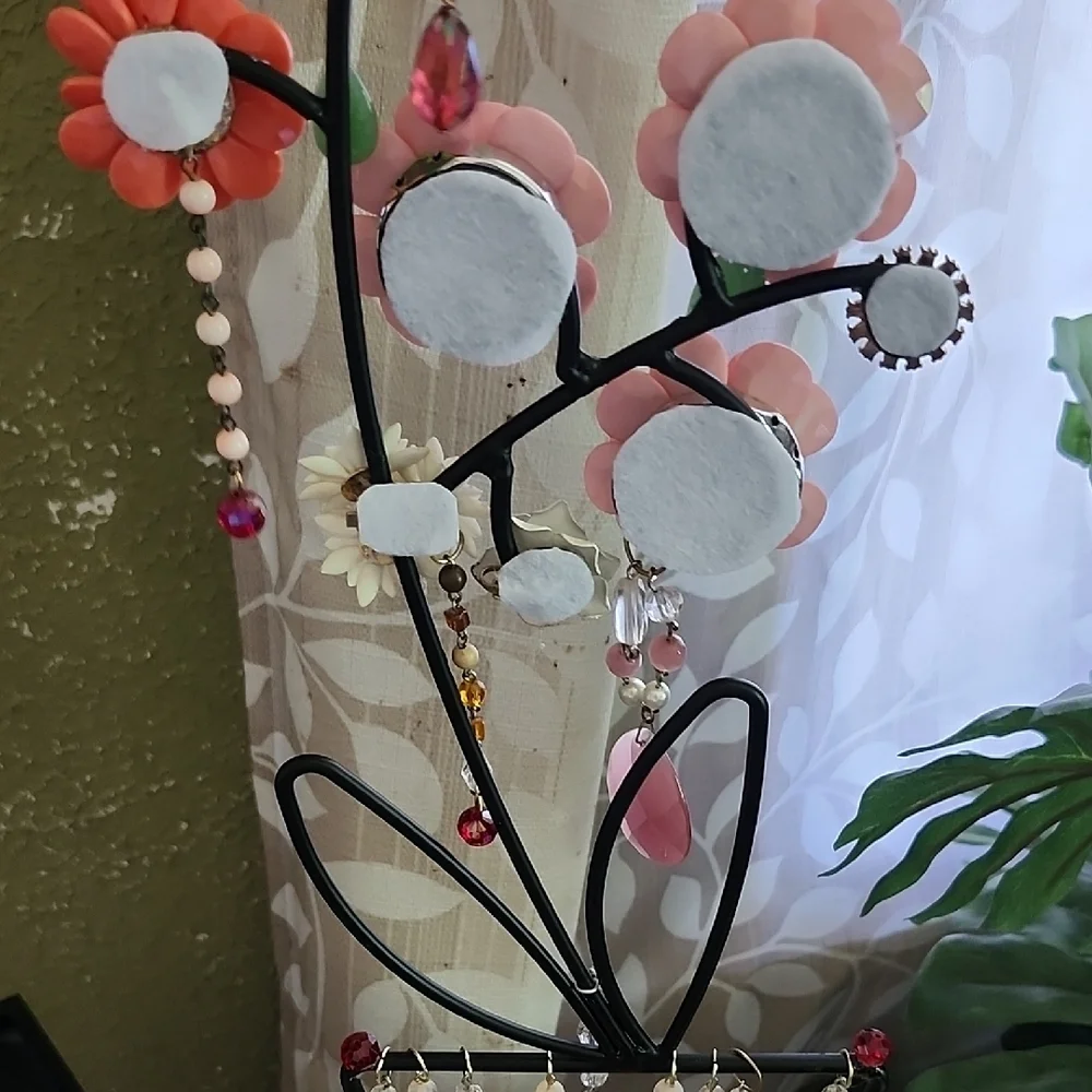 Recycled Jewerly Art Home Accent